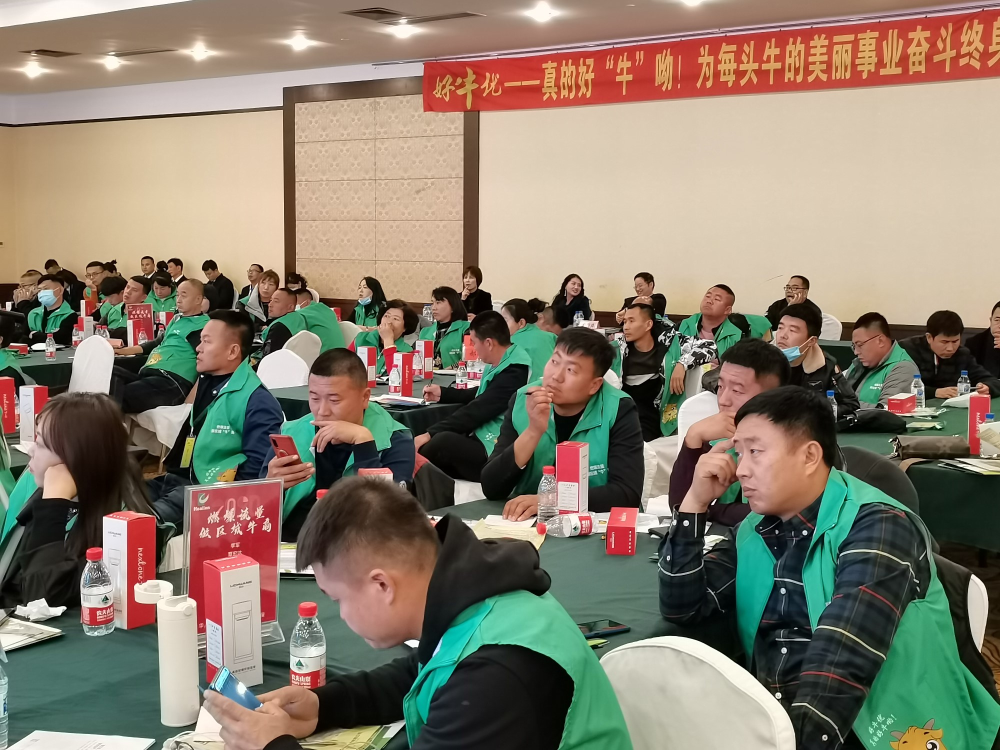 《燃爆流量 做區(qū)域“?！鄙獭返拈L(zhǎng)春站
